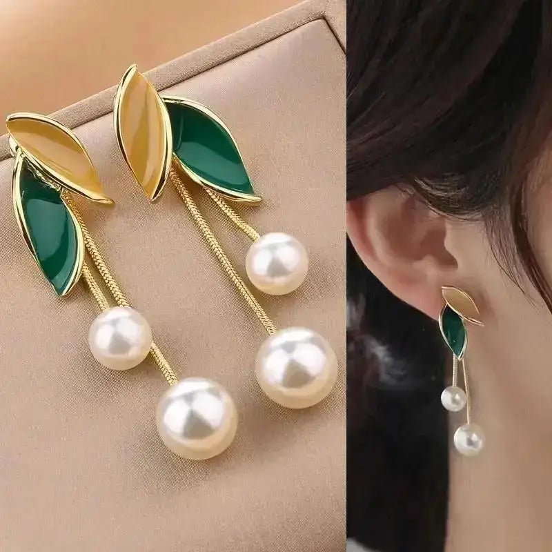 Luna Elegance Pearl Drop Earrings