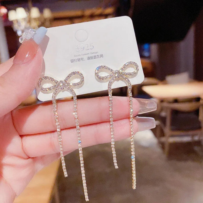 Luna Elegance Pearl Drop Earrings