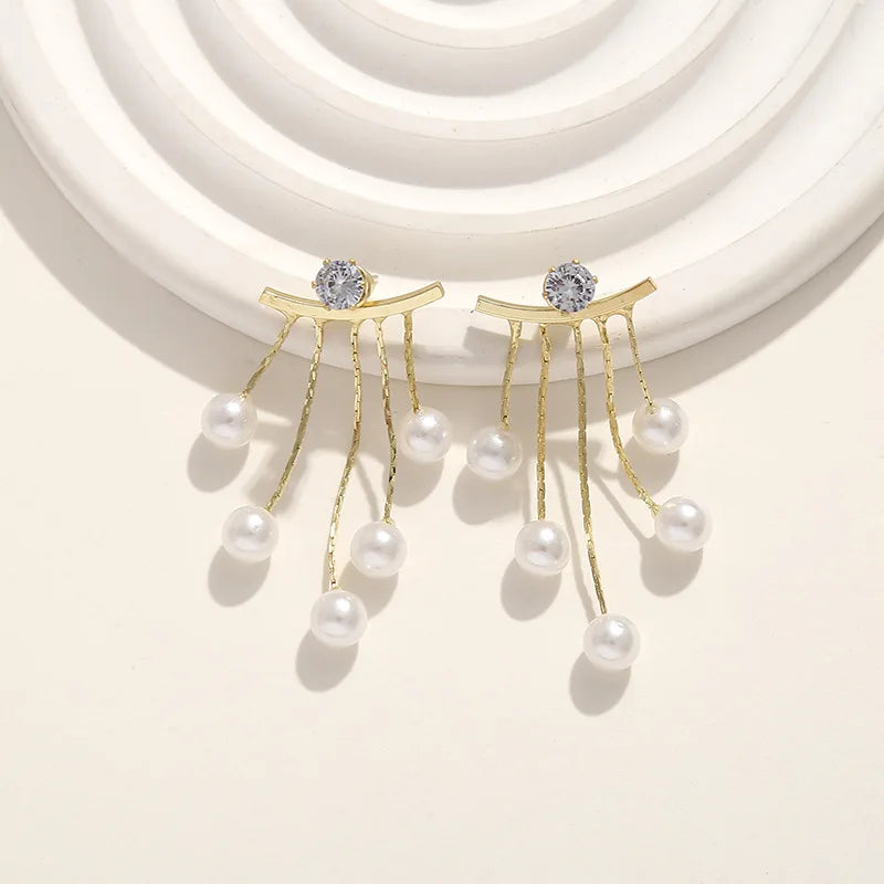 Luna Elegance Pearl Drop Earrings